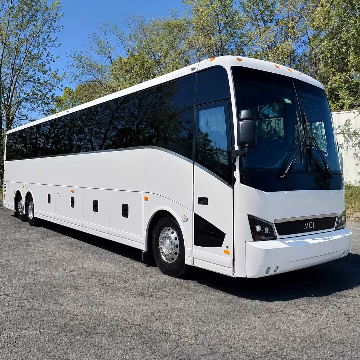 charterbusrentalvisaliaca com makes it possible to reach bigger concerts outside visalia without the headache