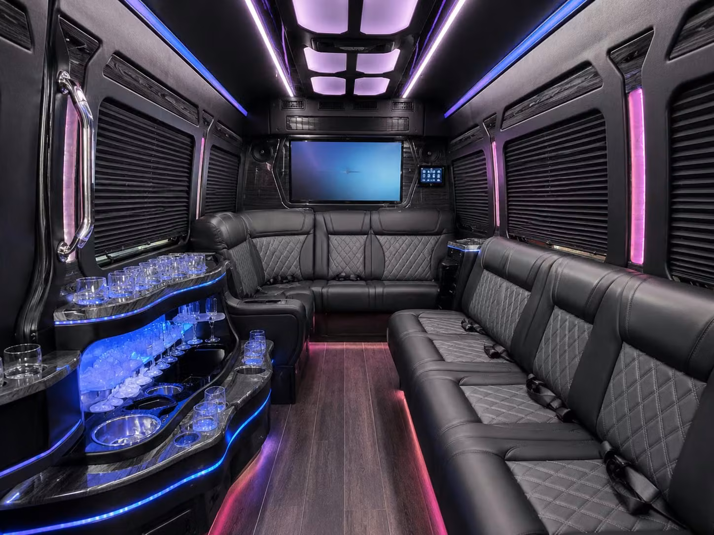 seamless group transfers to fresno yosemite international airport from visalia